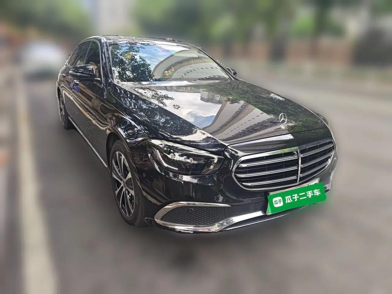 Mercedes-Benz E-Class New Energy 2022 Restyled E 350 e L Plug-in Hybrid Sedan — миниатюра 3