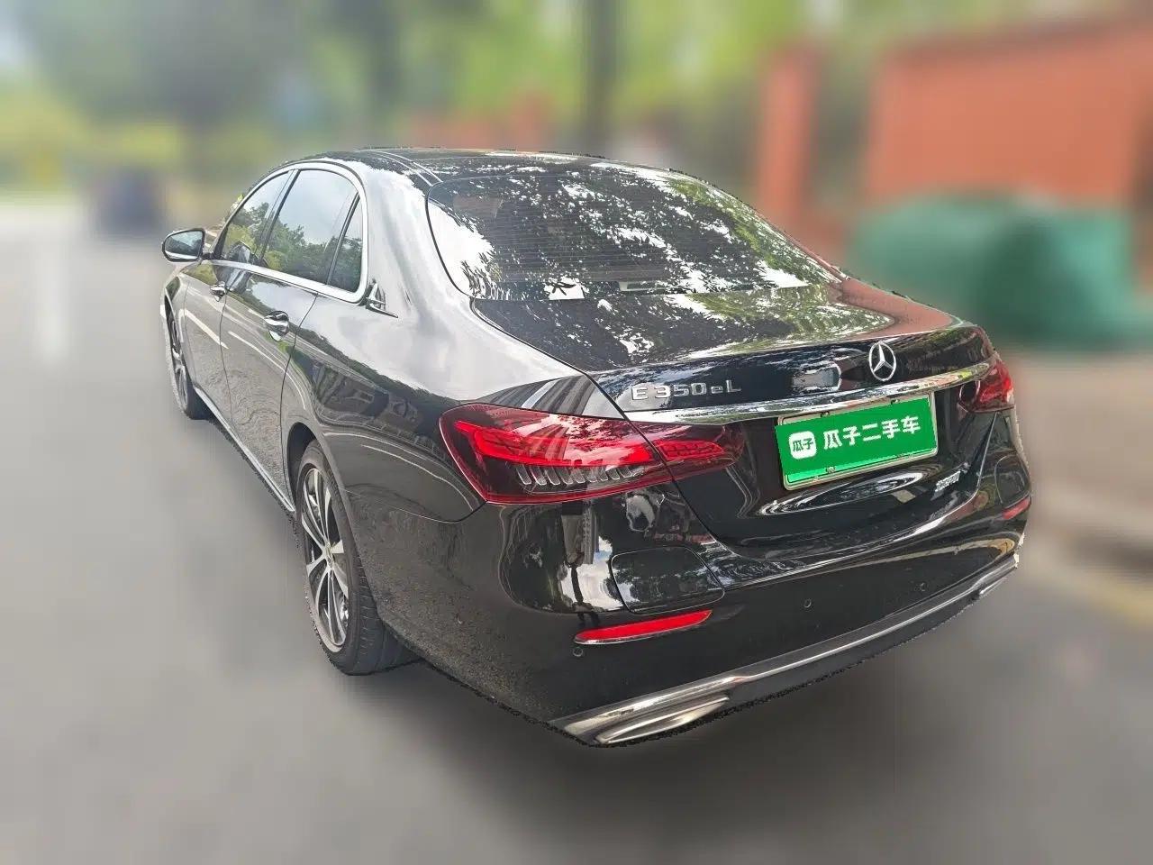 Mercedes-Benz E-Class New Energy 2022 Restyled E 350 e L Plug-in Hybrid Sedan — миниатюра 4