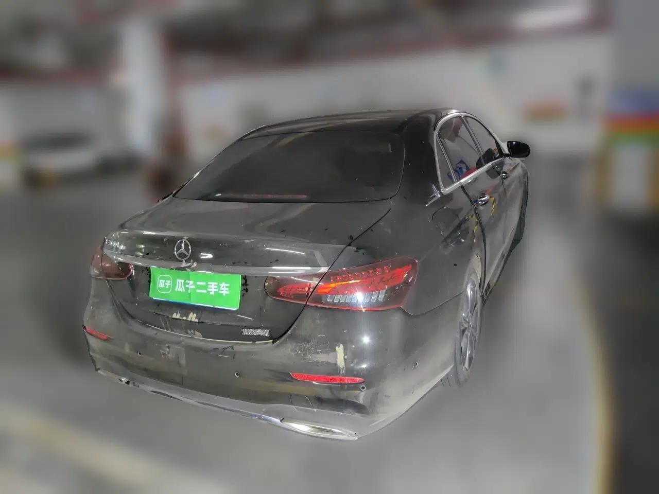 Mercedes-Benz E-Class 2022 Second Facelift E 300 L Sporty and Stylish Edition — миниатюра 6