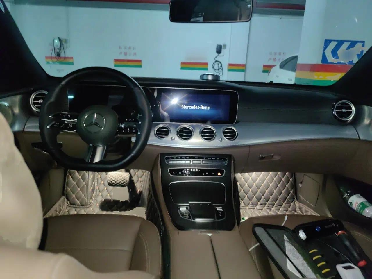 Mercedes-Benz E-Class 2022 Second Facelift E 300 L Sporty and Stylish Edition — миниатюра 9