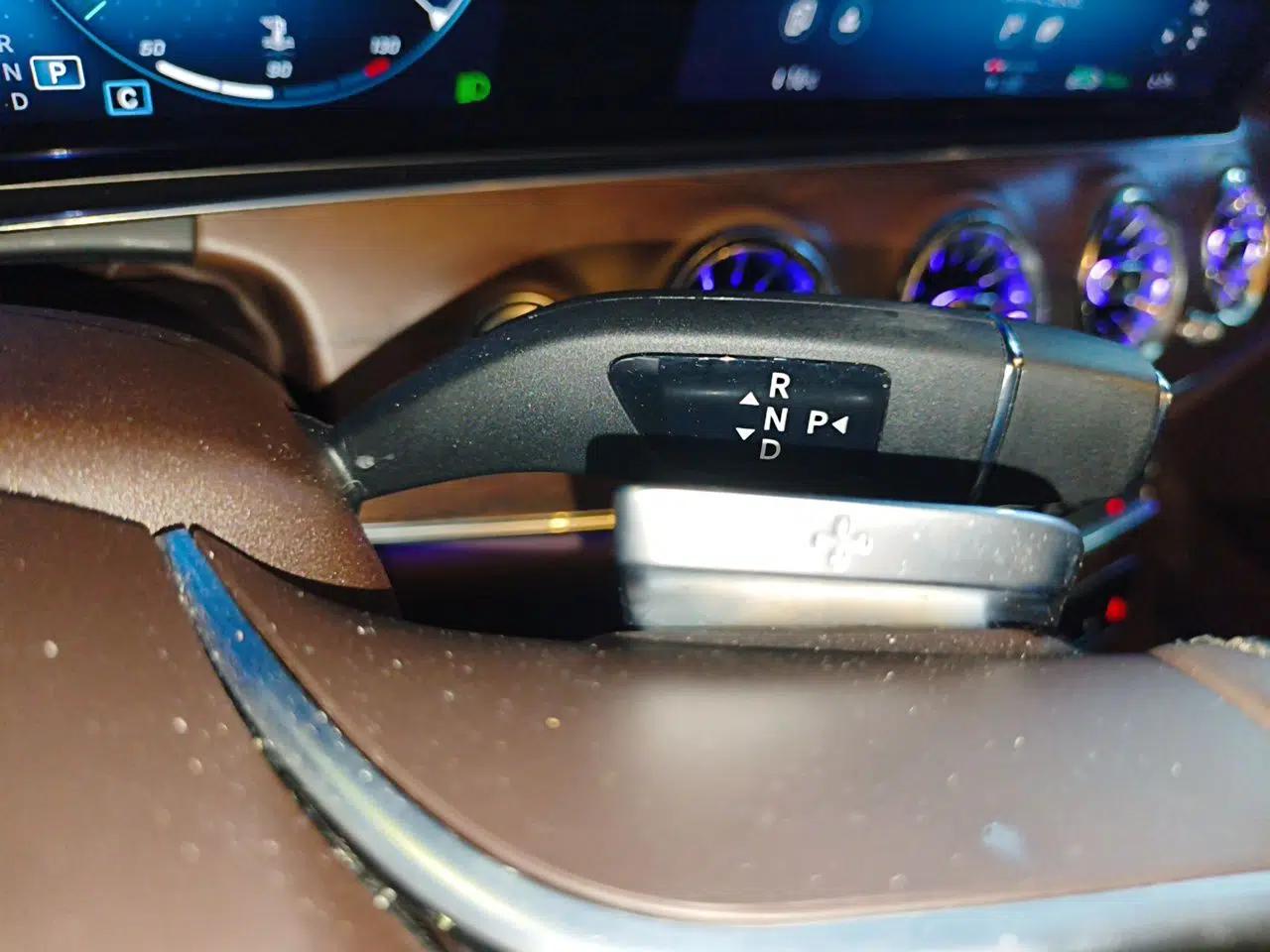 Mercedes-Benz E-Class 2023 Updated E 300 L Luxury Edition — миниатюра 14