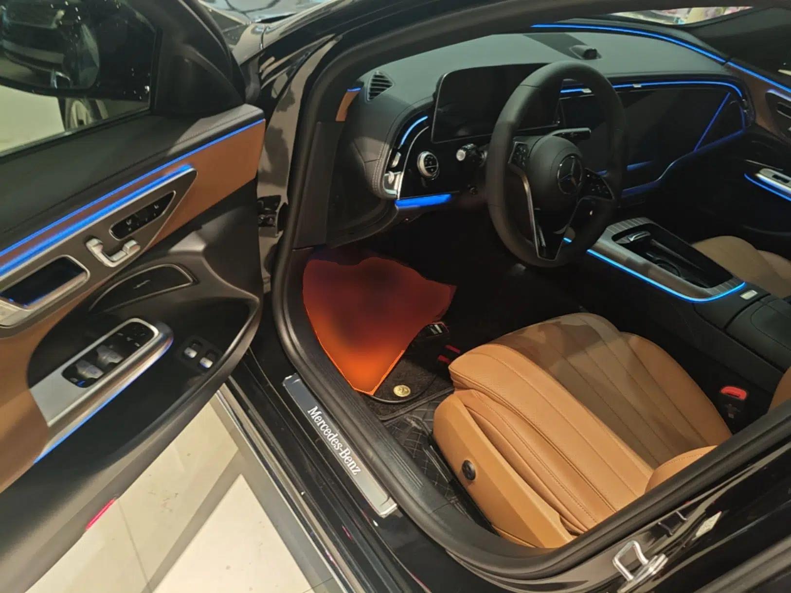 Mercedes-Benz E-Class New Energy 2024 E 350 e L Plug-in Hybrid Sedan — миниатюра 18