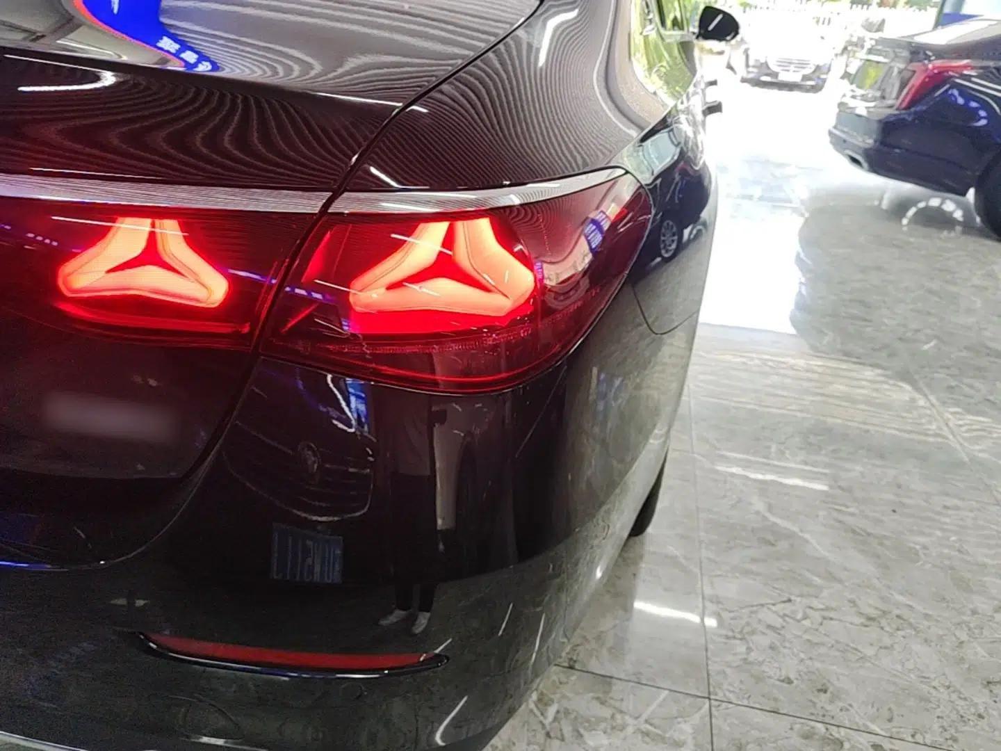 Mercedes-Benz E-Class 2025 Facelift E 300 L Luxury Edition — миниатюра 9