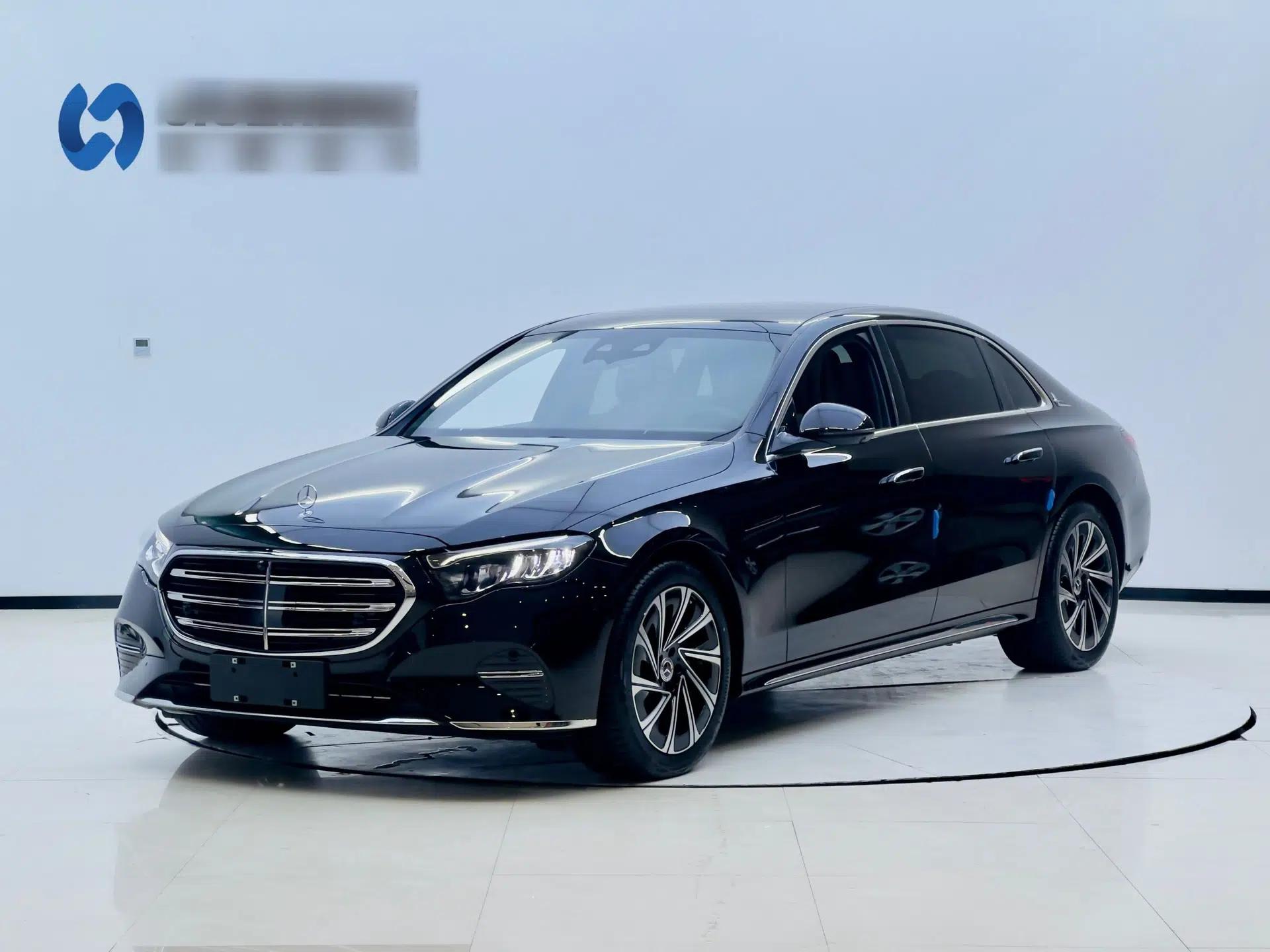 Mercedes-Benz E-Class 2024 Facelift E 300 L Luxury Edition — миниатюра 1