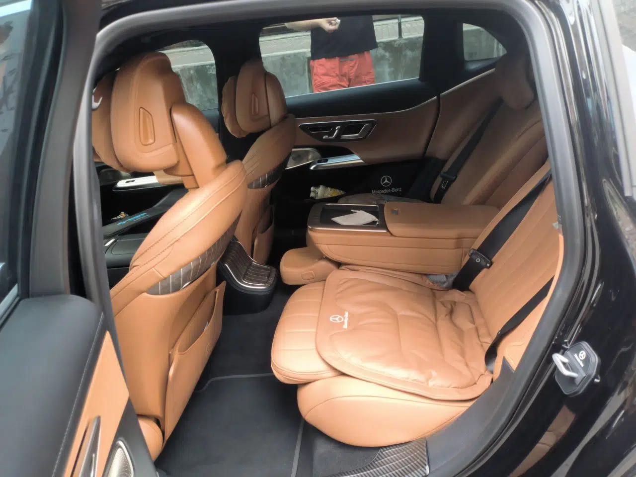 Mercedes-Benz E-Class 2025 Facelift E 300 L Luxury Edition — миниатюра 20