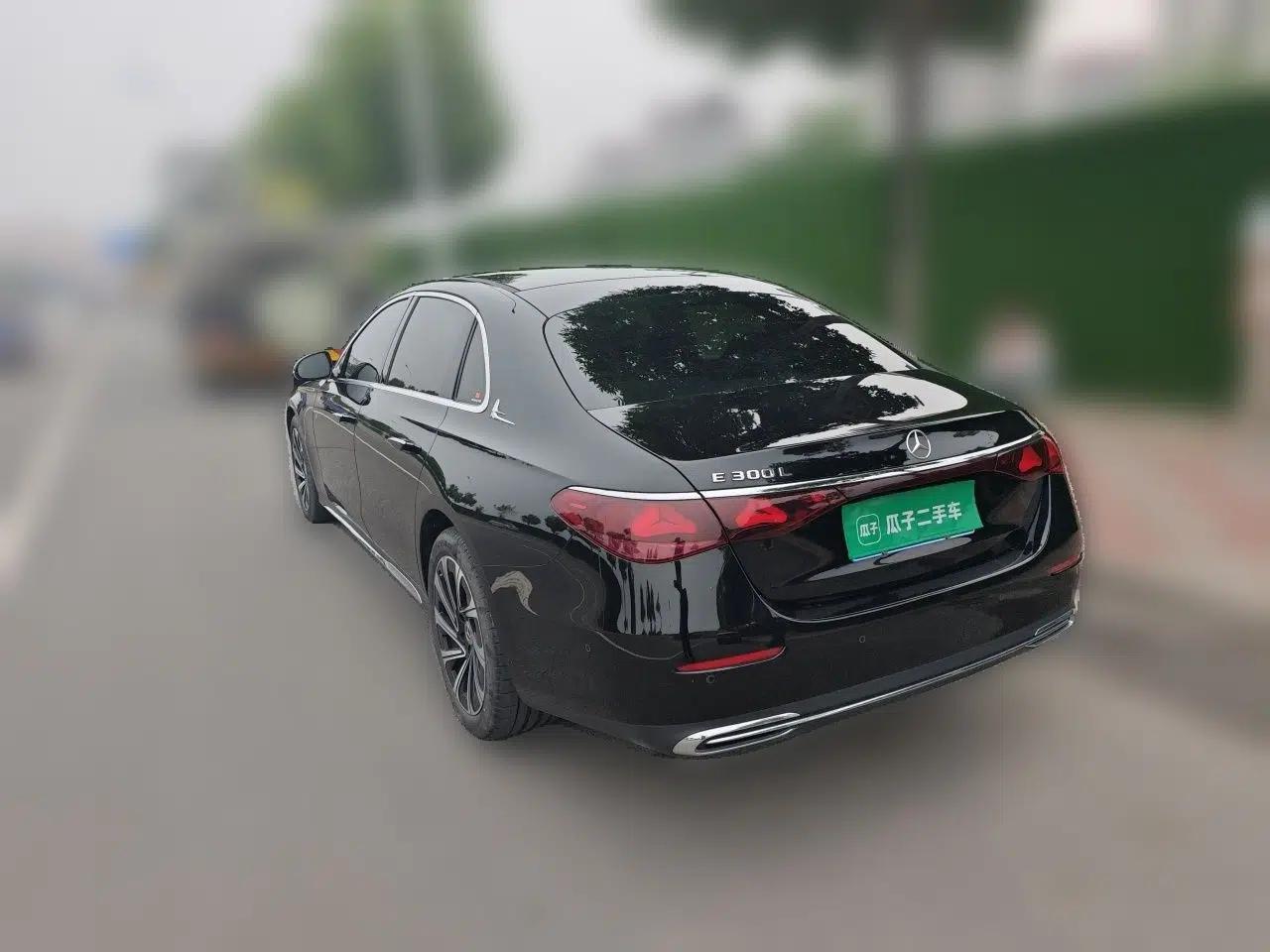 Mercedes-Benz E-Class 2024 E 300 L Luxury Model — миниатюра 4