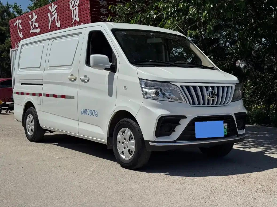 Changan Ruixing EM80 2023 Model, Flat-Top, Double-Door, 2-Seat, 60kW, 41.932kWh — миниатюра 2