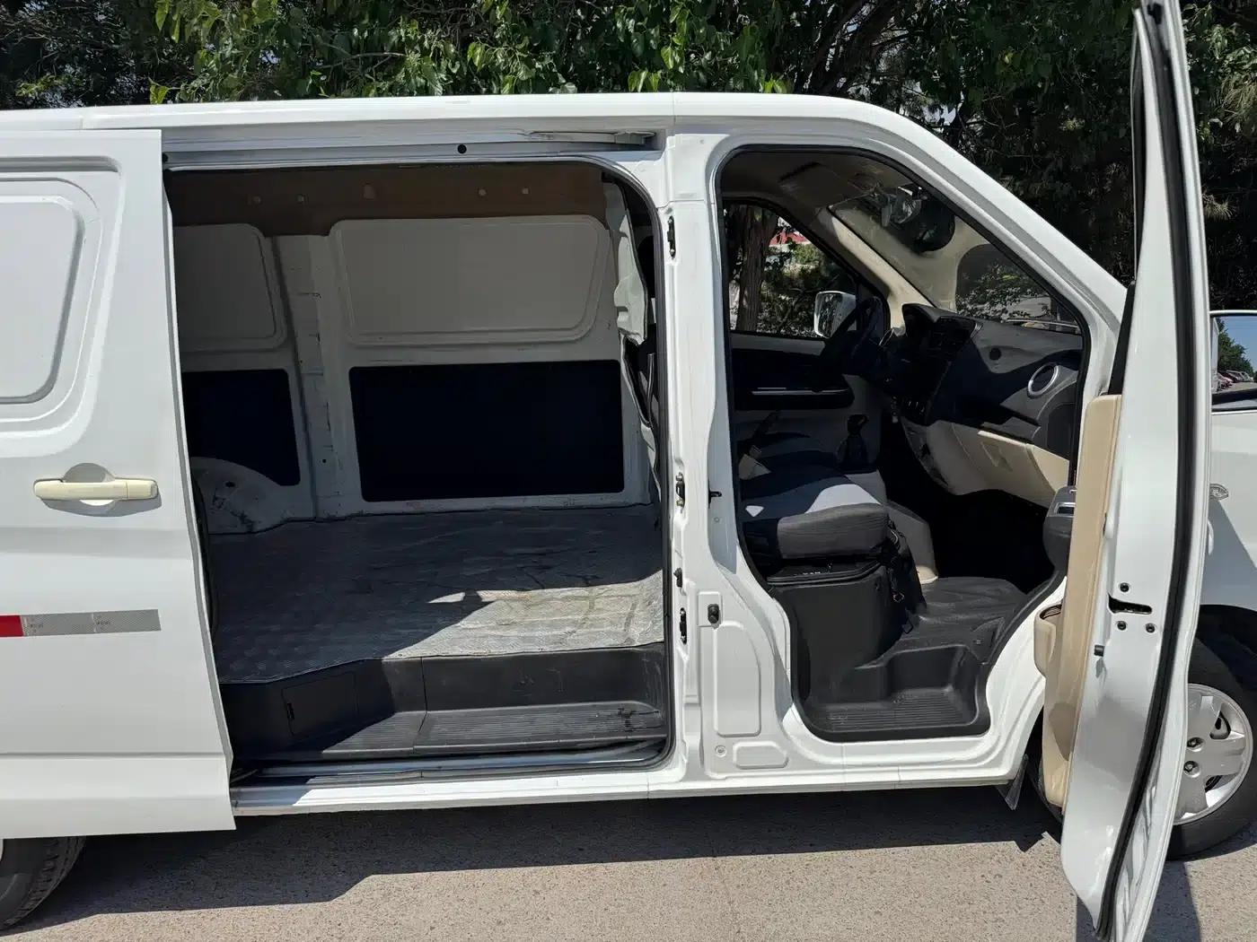 Changan Ruixing EM80 2023 Model, Flat-Top, Double-Door, 2-Seat, 60kW, 41.932kWh — миниатюра 17