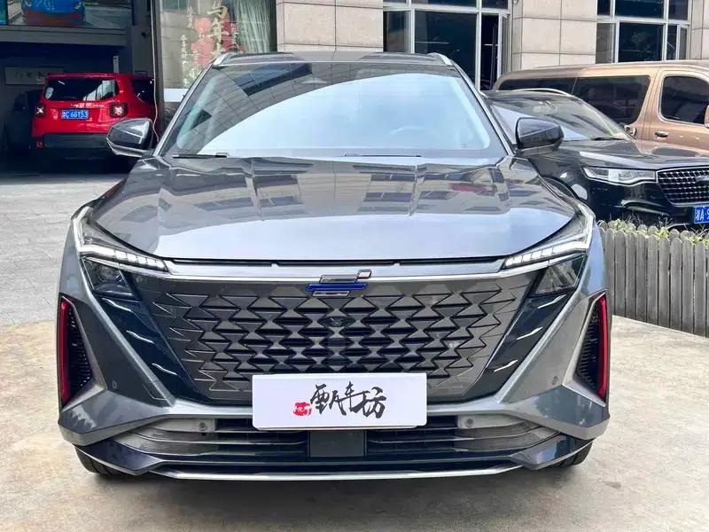 Changan Oushang Z6 2022 Blue Whale 1.5T DCT Smart Navigation Edition — миниатюра 2