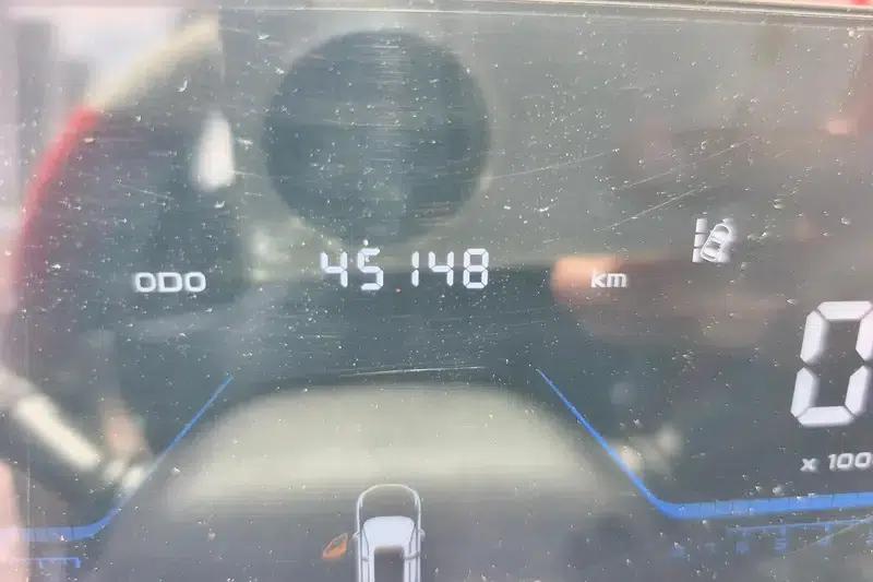 Changan Oushang Z6 2023 Blue Whale 1.5T DCT Smart Edition — миниатюра 11