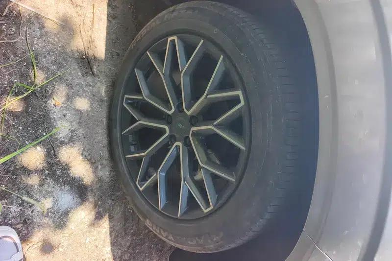 Changan Oushang Z6 2023 Blue Whale 1.5T DCT Smart Edition — миниатюра 10