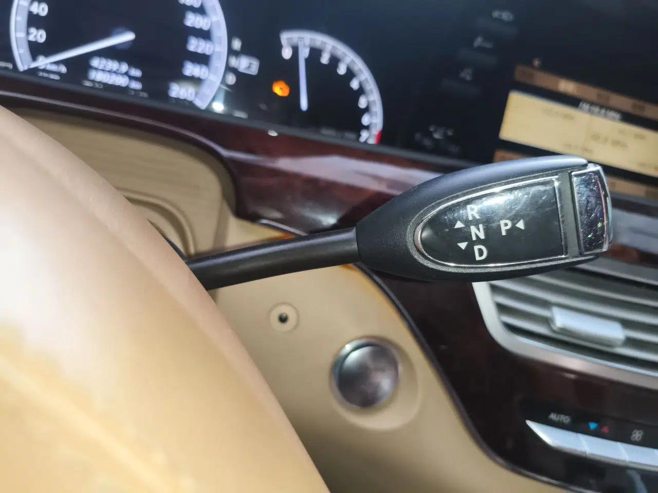 Mercedes-Benz S-Class 2011 S 350 L CGI 4MATIC — миниатюра 14