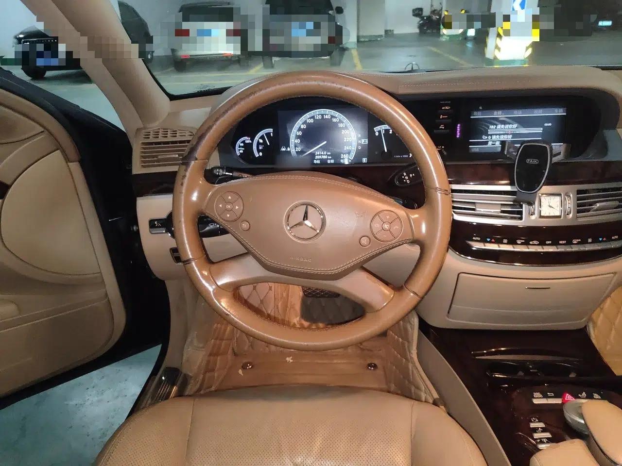 Mercedes-Benz S-Class 2011 S 350 L CGI — миниатюра 10