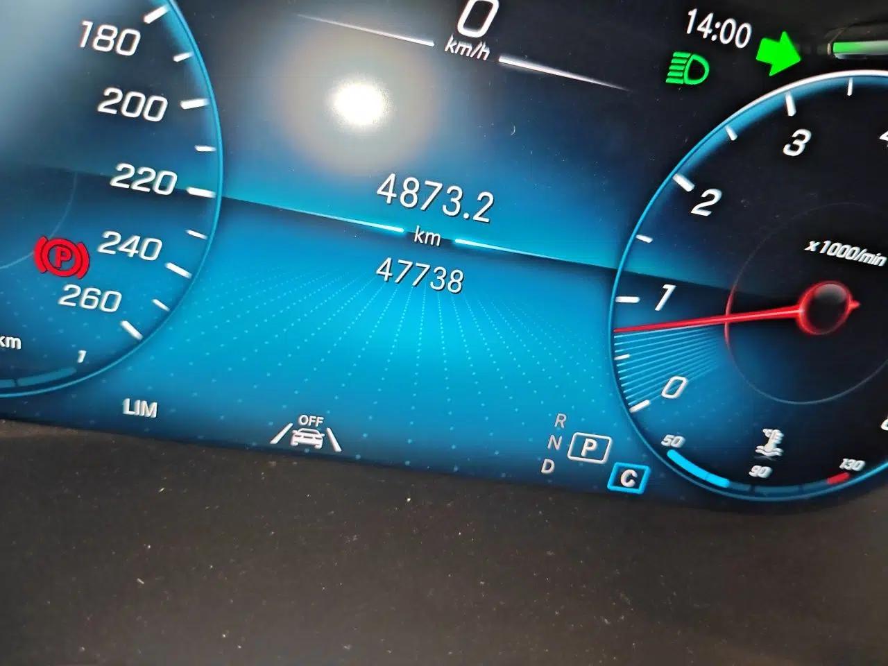 Mercedes-Benz GLC 2020 Facelift GLC 300 L 4MATIC Dynamic Edition — миниатюра 12