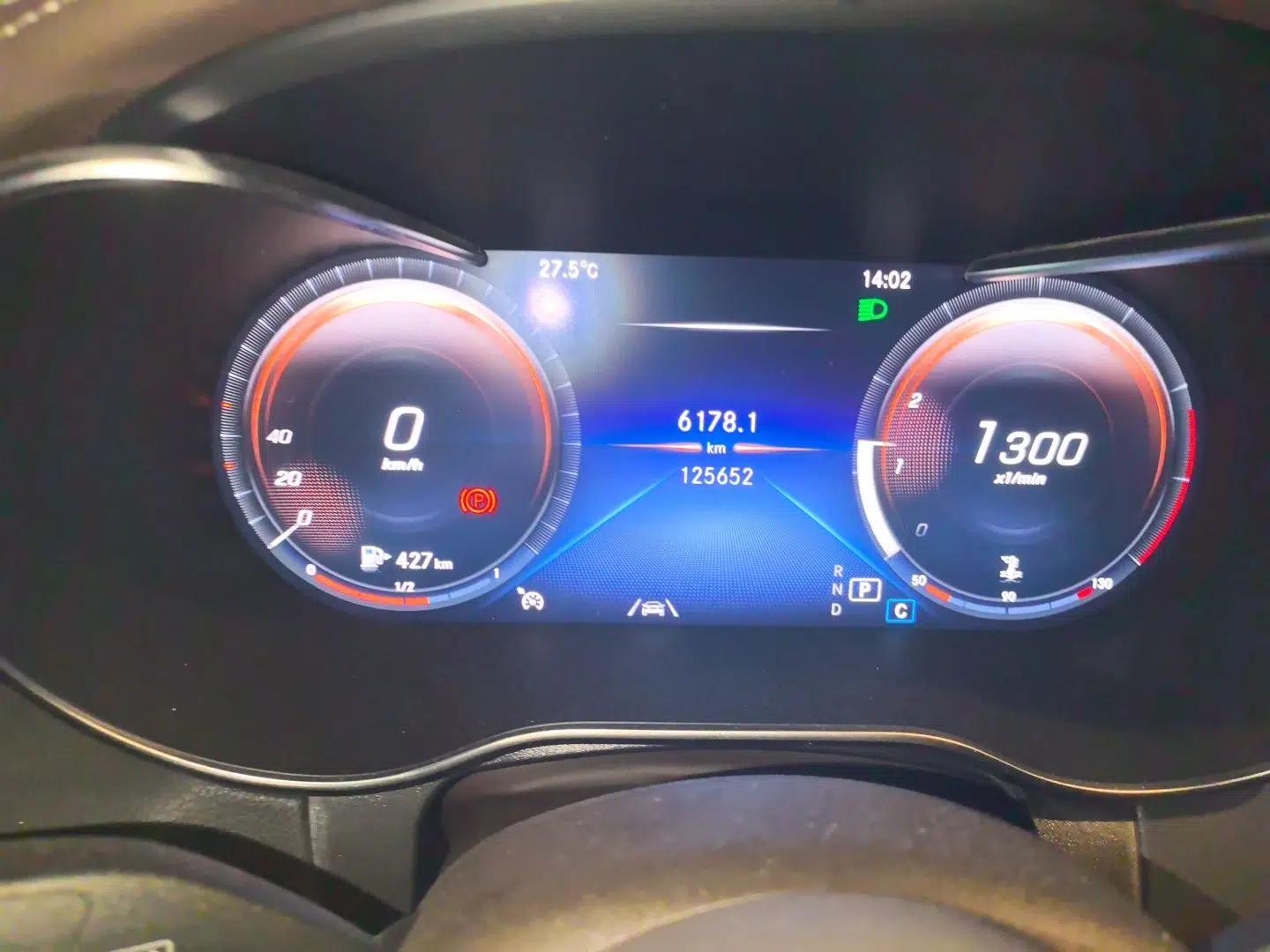 Mercedes-Benz GLC 2021 GLC 300 L 4MATIC Dynamic Model — миниатюра 12