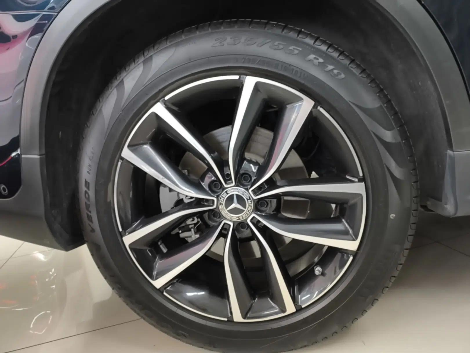 Mercedes-Benz GLC 2021 GLC 260 L 4MATIC Luxury Model — миниатюра 11