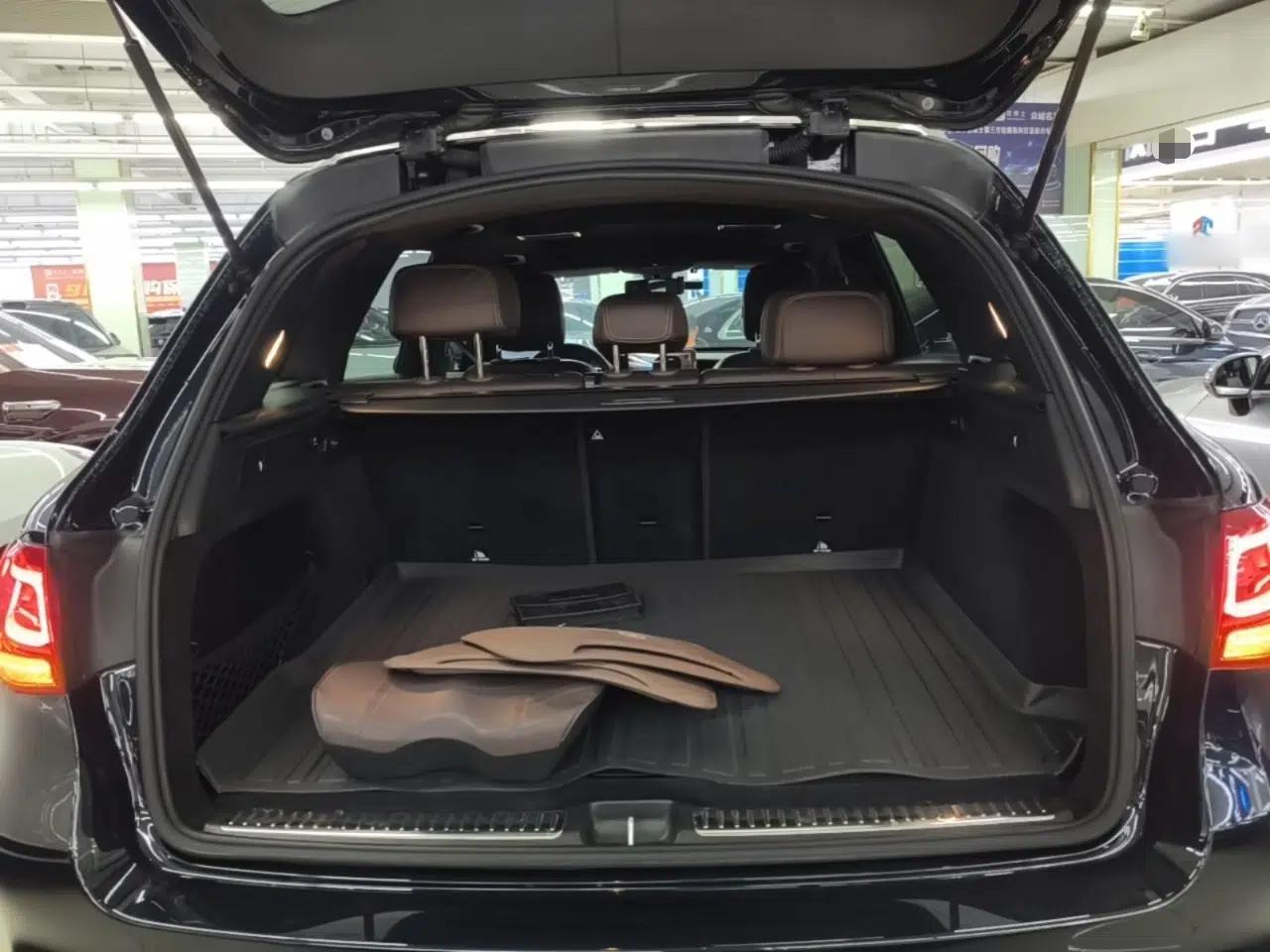 Mercedes-Benz GLC 2021 GLC 260 L 4MATIC Luxury Model — миниатюра 22