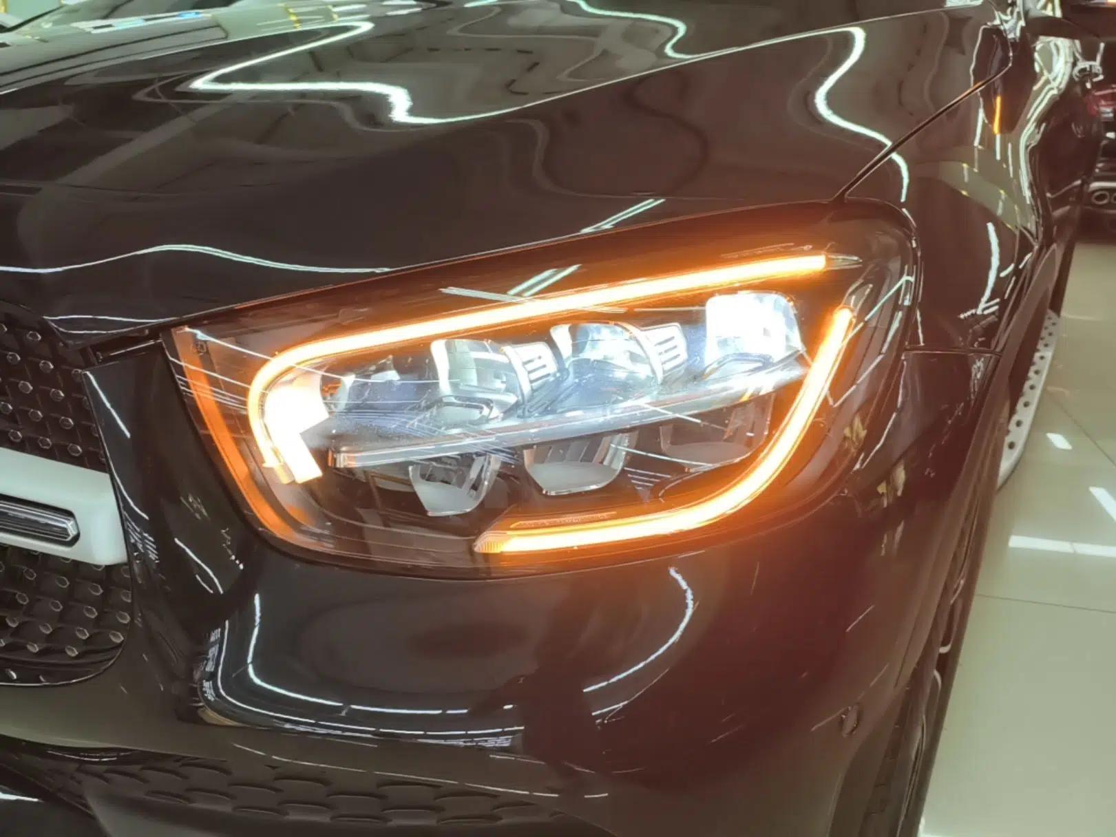 Mercedes-Benz GLC 2021 GLC 260 L 4MATIC Luxury Model — миниатюра 8
