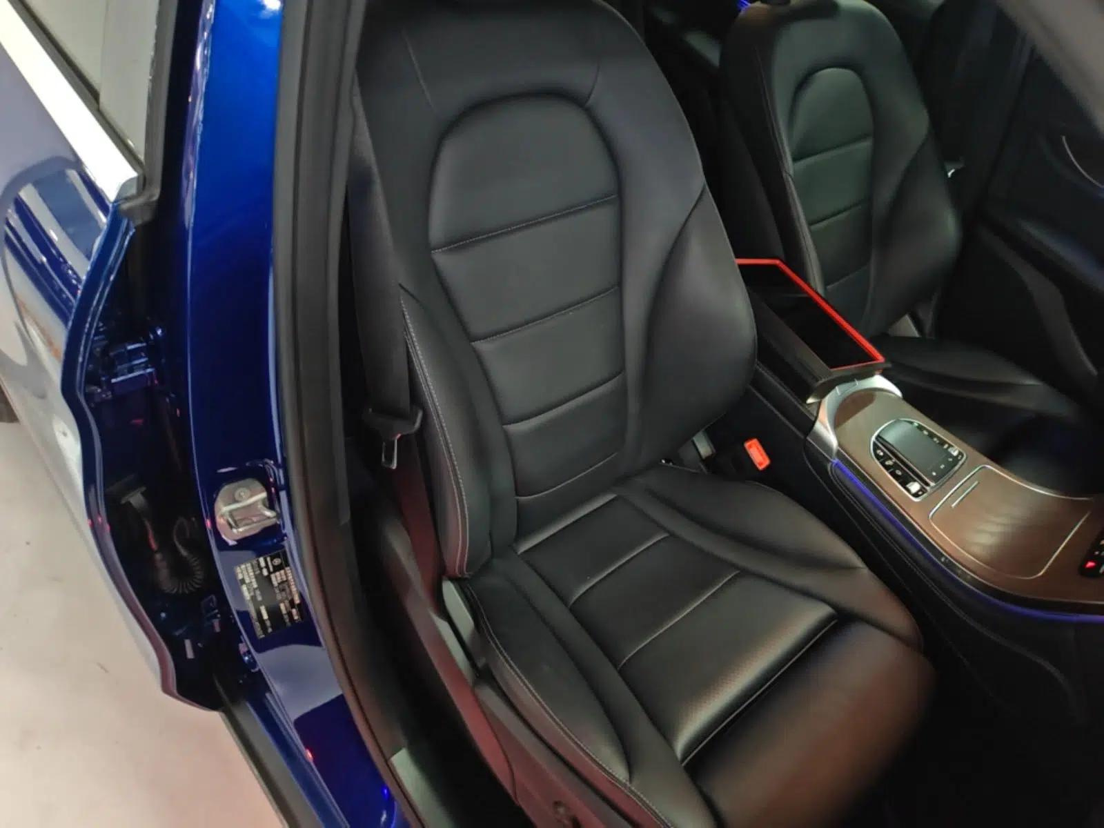 Mercedes-Benz GLC 2020 GLC 260 L 4MATIC Luxury Model — миниатюра 24