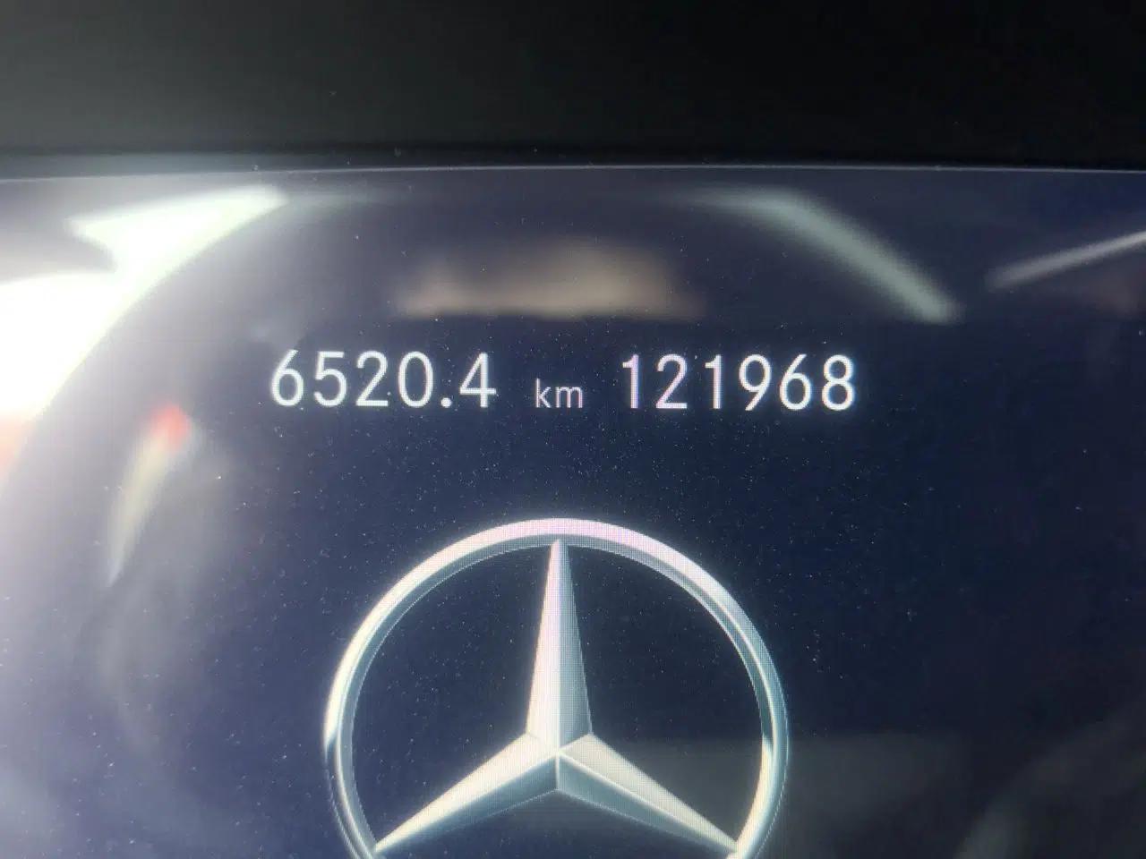 Mercedes-Benz GLC 2021 GLC 260 L 4MATIC Luxury Model — миниатюра 12