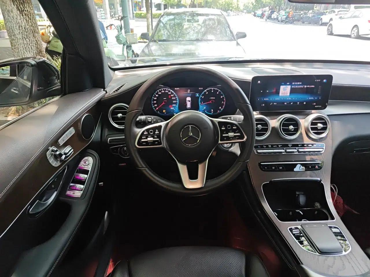 Mercedes-Benz GLC 2020 Facelift GLC 300 L 4MATIC Dynamic Edition — миниатюра 10