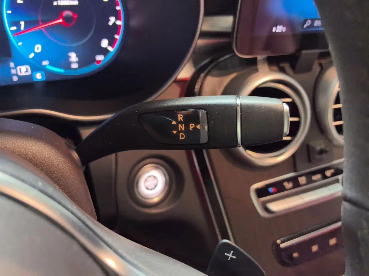 Mercedes-Benz GLC 2021 GLC 260 L 4MATIC Luxury Model — миниатюра 14
