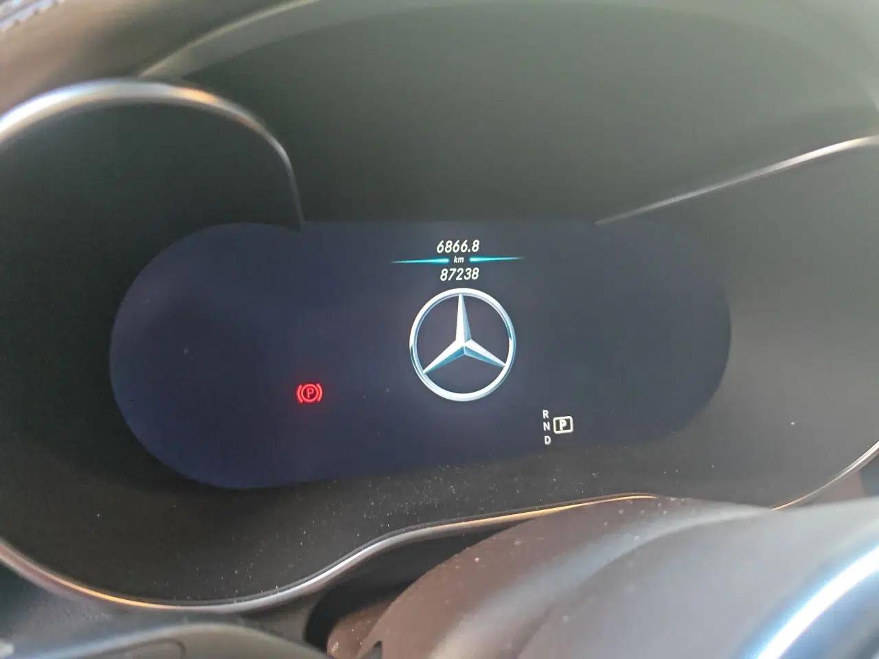 Mercedes-Benz GLC 2022 Refreshed GLC 300 L 4MATIC Dynamic Edition Prestige Version — миниатюра 11