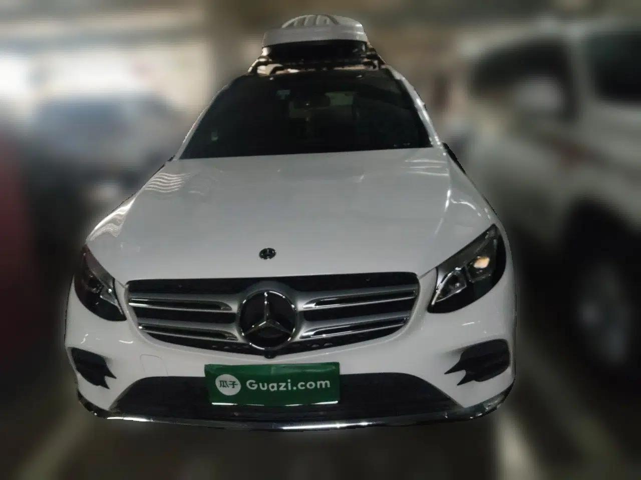 Mercedes-Benz GLC 2017 GLC 260 4MATIC Luxury Model — миниатюра 2