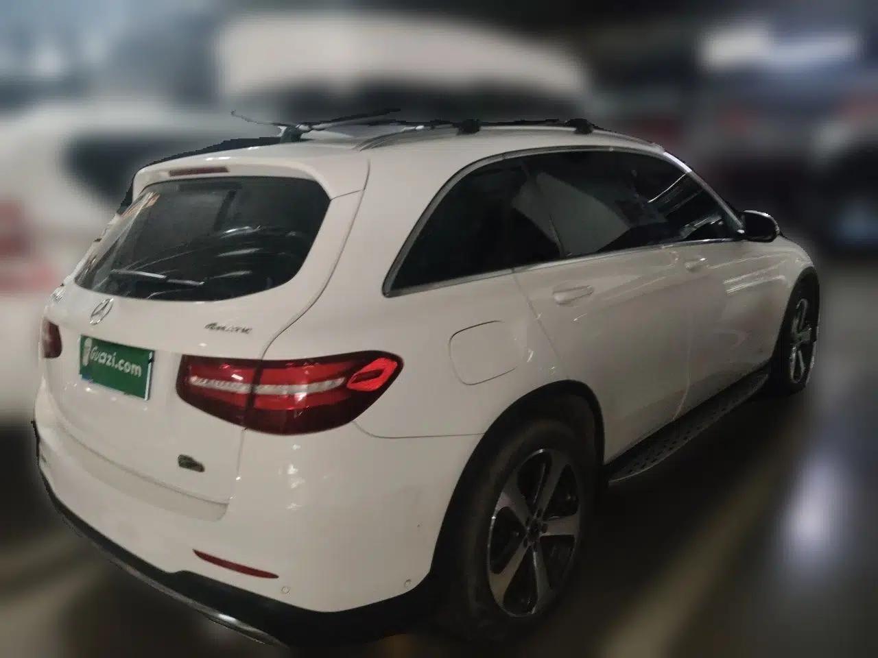 Mercedes-Benz GLC 2017 GLC 260 4MATIC Luxury Model — миниатюра 6