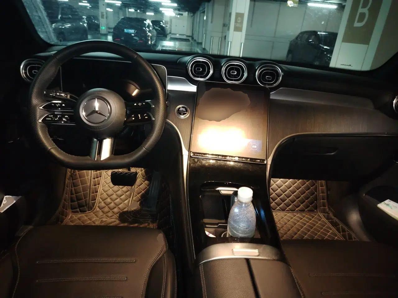 Mercedes-Benz GLC 2024 GLC 260 L 4MATIC Luxury Model 5 Seats — миниатюра 9
