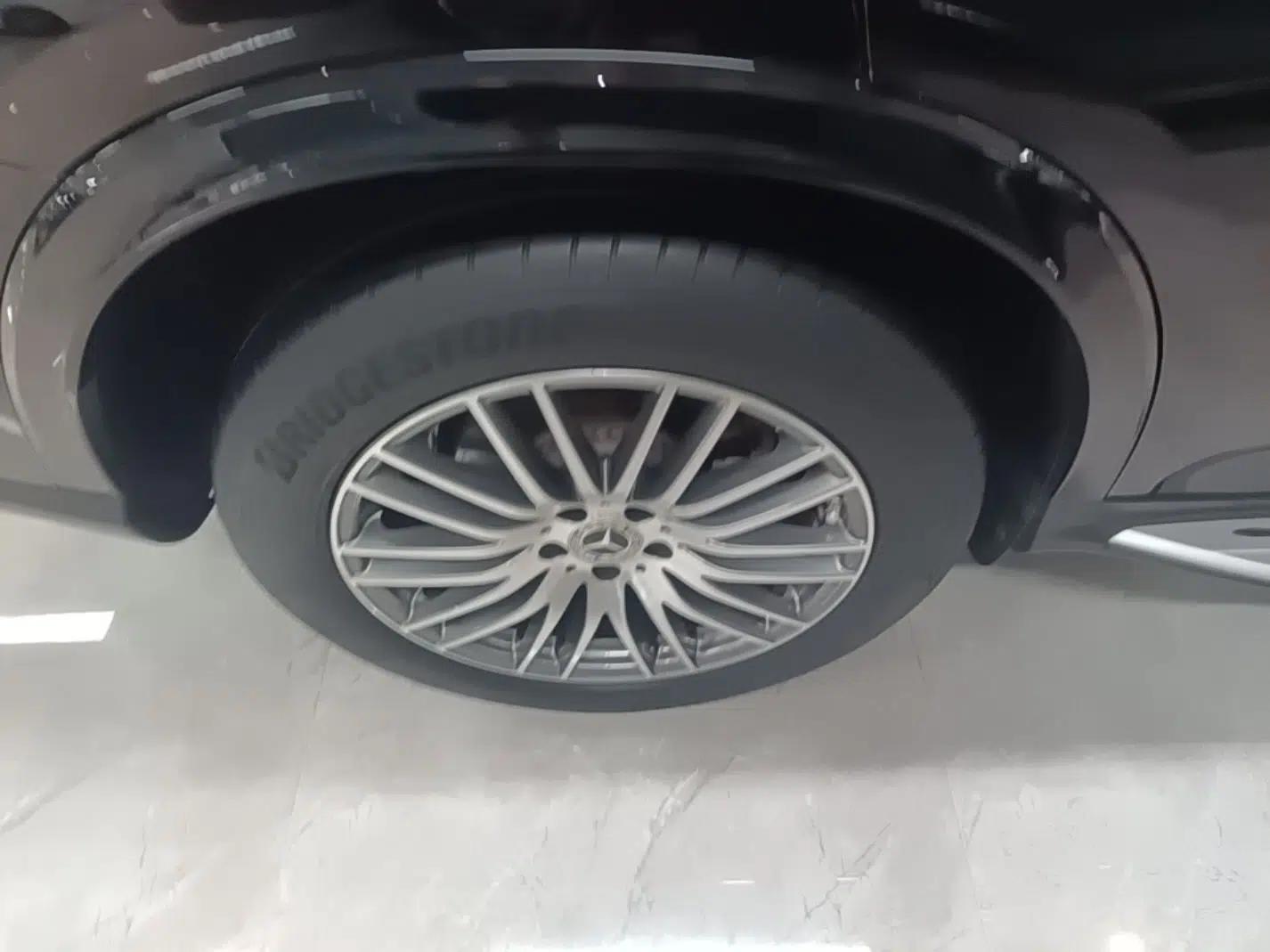 Mercedes-Benz GLC 2023 GLC 300 L 4MATIC Dynamic Edition 5-seater — миниатюра 11
