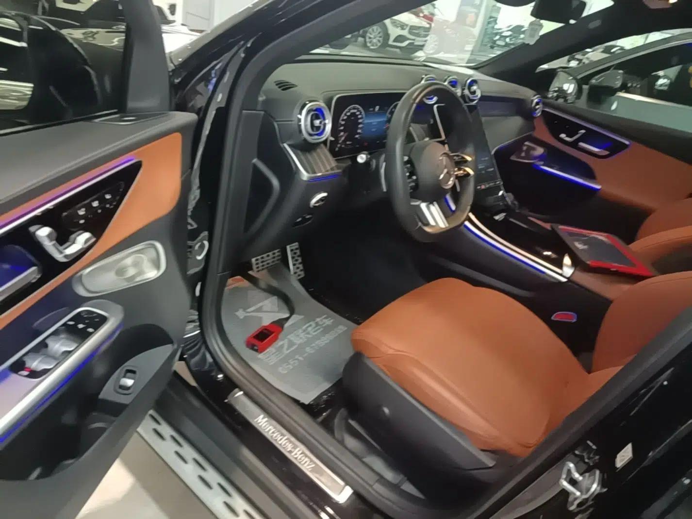 Mercedes-Benz GLC 2023 GLC 300 L 4MATIC Dynamic Edition 5-seater — миниатюра 23