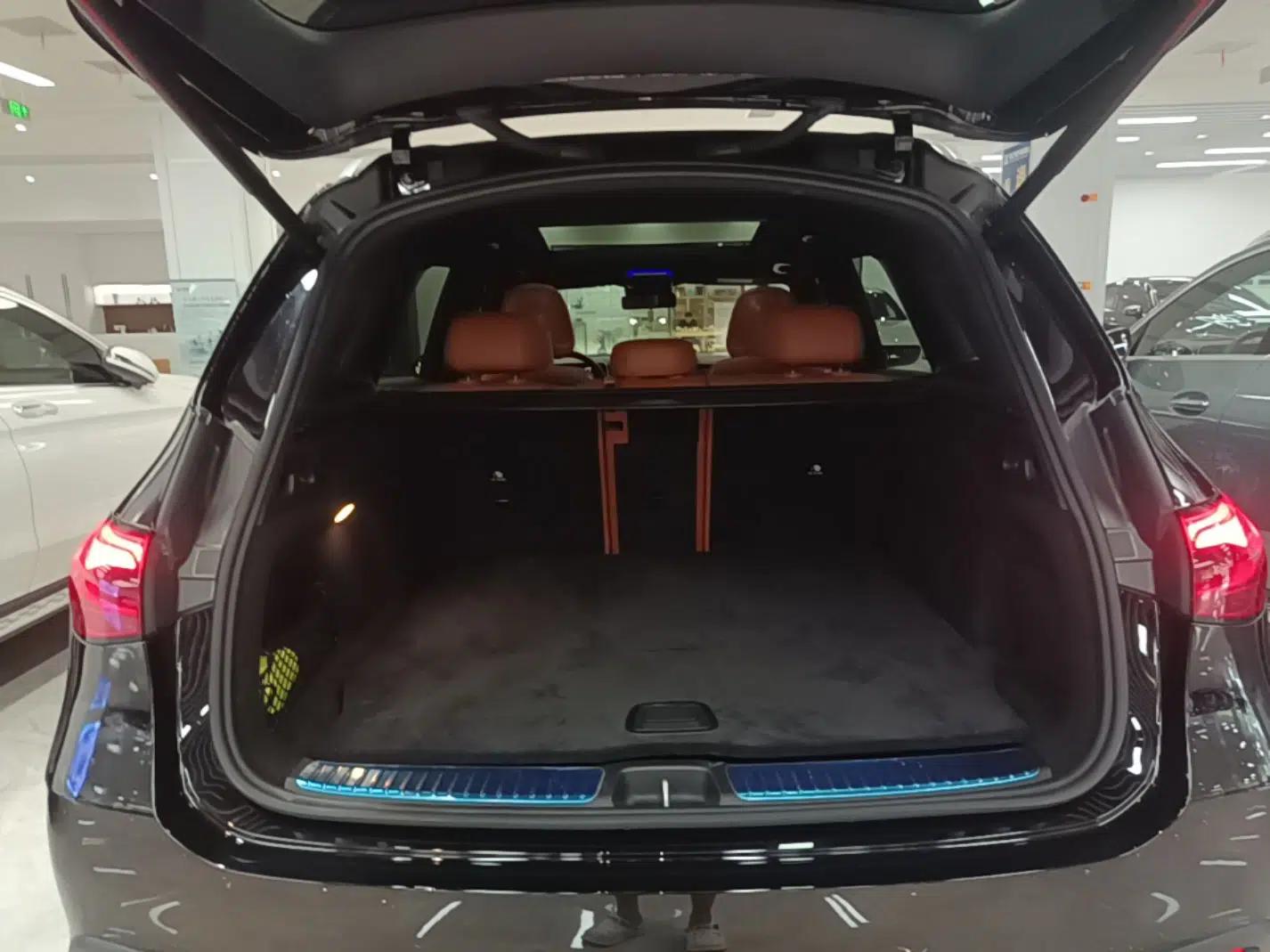 Mercedes-Benz GLC 2023 GLC 300 L 4MATIC Dynamic Edition 5-seater — миниатюра 27