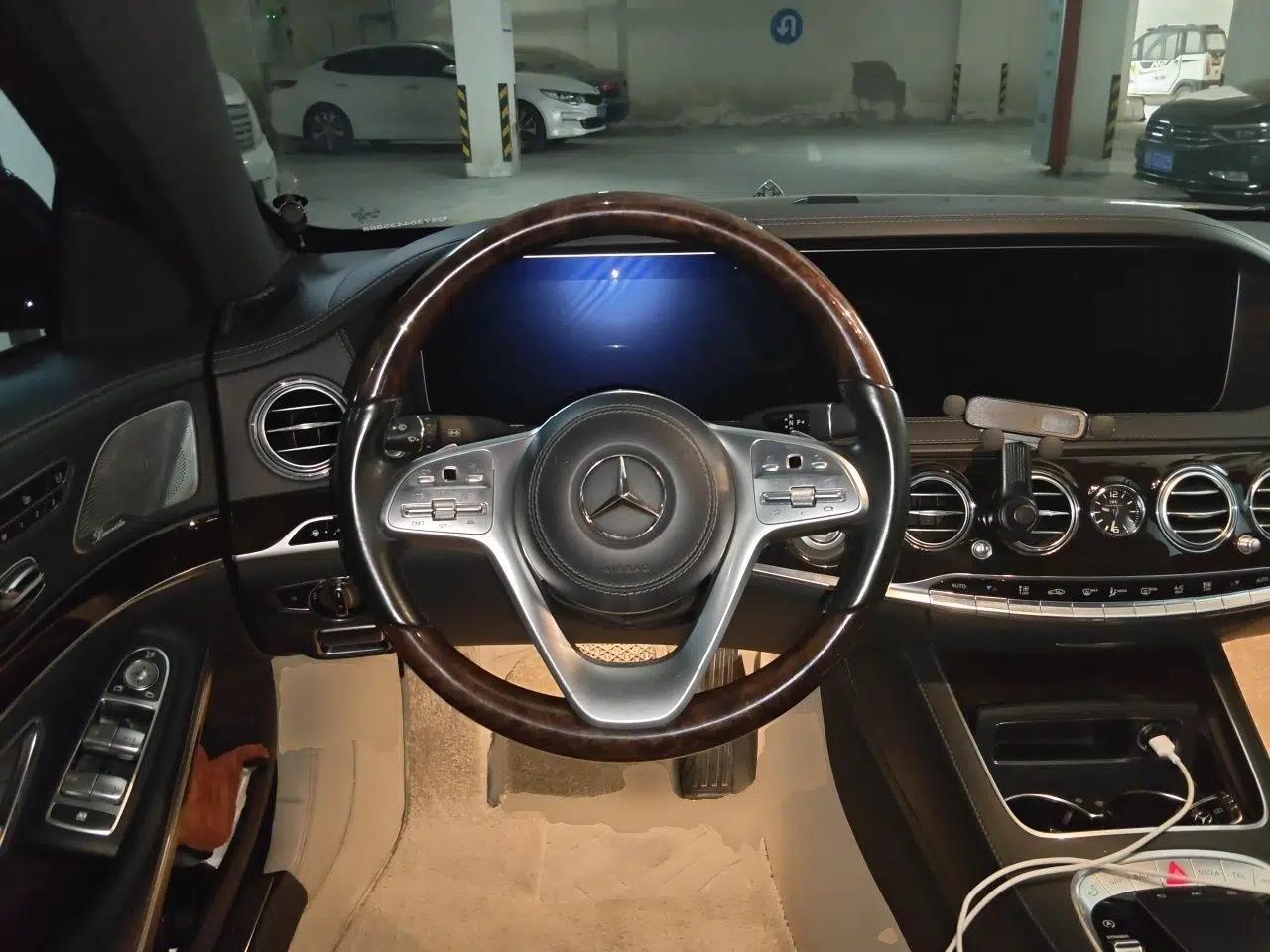 Mercedes-Benz Maybach S-Class 2020 S 450 4MATIC Collector's Edition — миниатюра 10