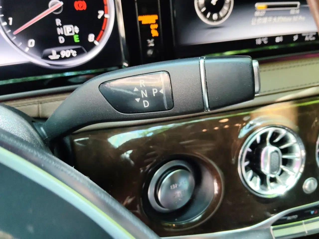 Mercedes-Benz Maybach S-Class 2015 S 400 4MATIC — миниатюра 14