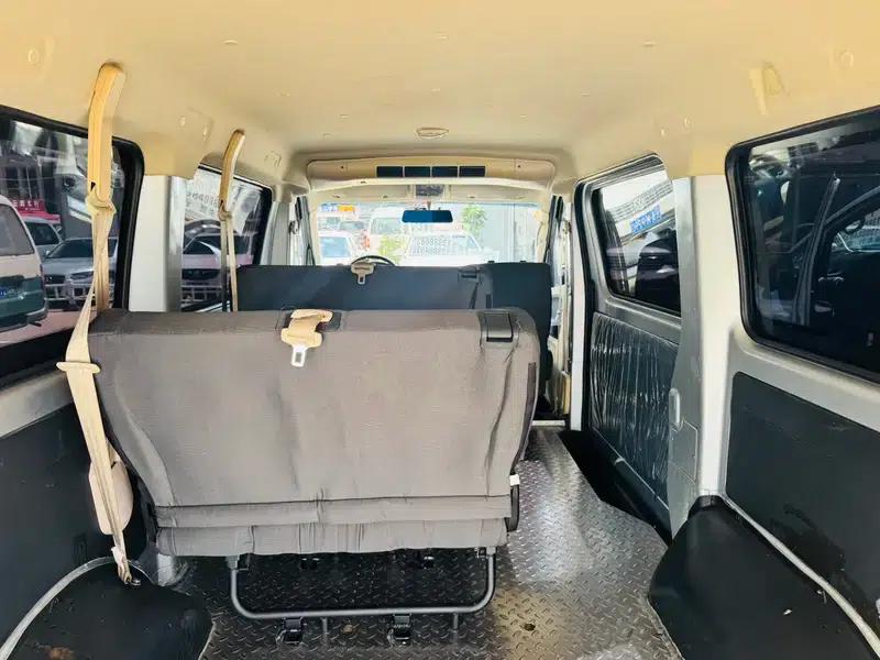 Ruixing M90 2018 2.0L Value Edition Flat Top Hatchback 6-Seater 4G94S — миниатюра 11