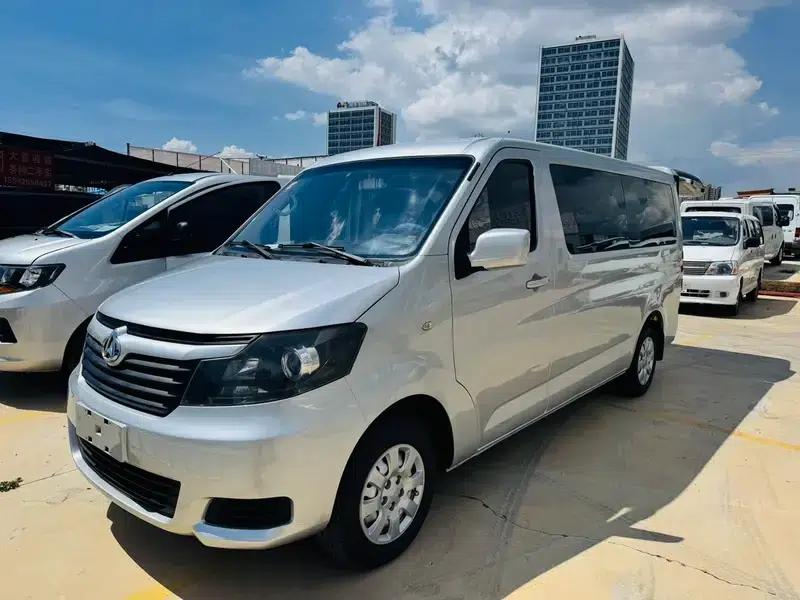 Ruixing M90 2018 2.0L Value Edition Flat Top Hatchback 6-Seater 4G94S — миниатюра 6