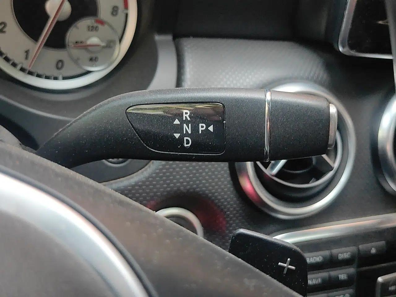 Mercedes-Benz A-Class 2015 A 200 Fashion Model — миниатюра 14