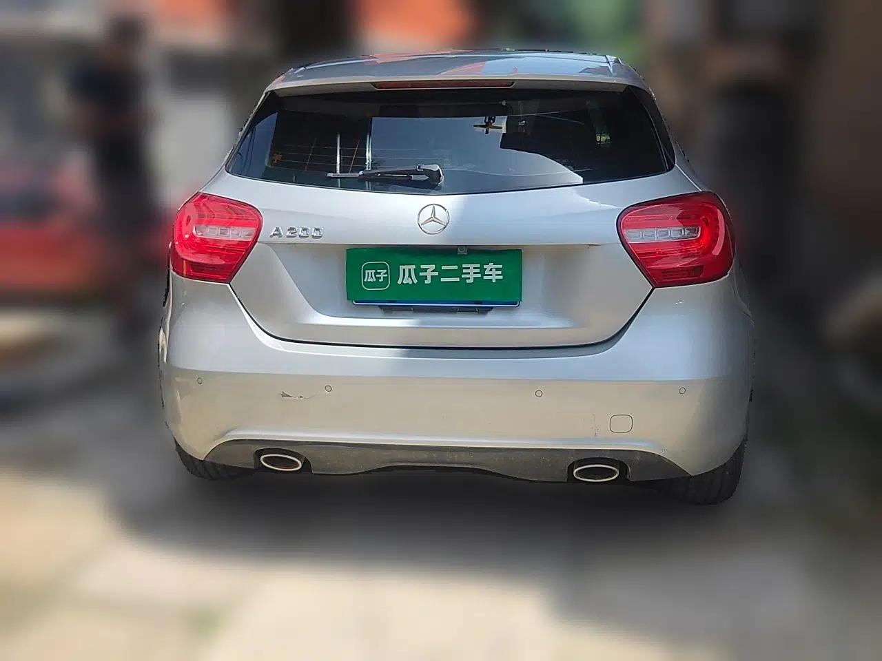 Mercedes-Benz A-Class 2015 A 200 Fashion Model — миниатюра 5