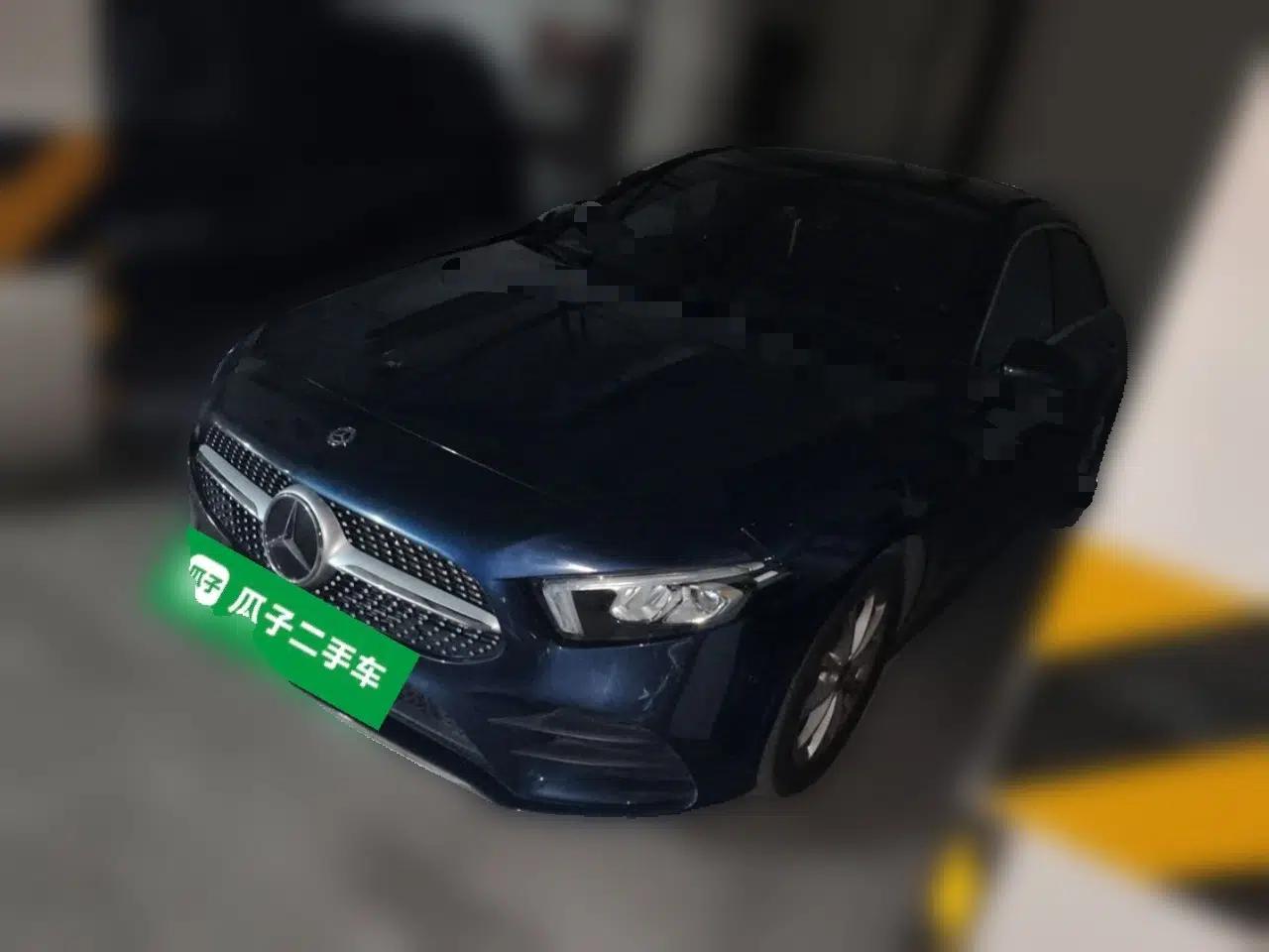 Mercedes-Benz A-Class 2020 A 200 L Sport Sedan — миниатюра 1