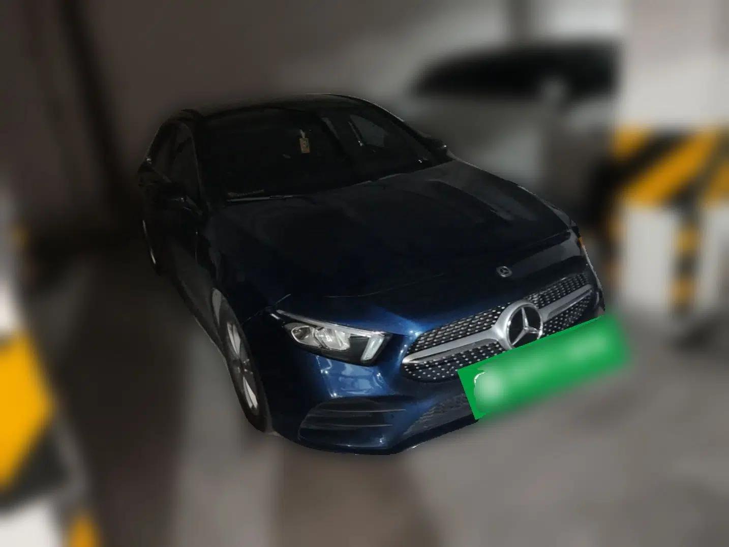 Mercedes-Benz A-Class 2020 A 200 L Sport Sedan — миниатюра 3