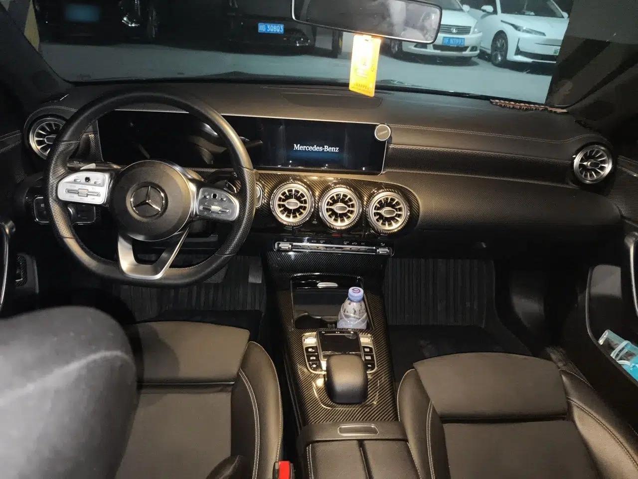 Mercedes-Benz A-Class 2020 A 200 L Sport Sedan — миниатюра 9