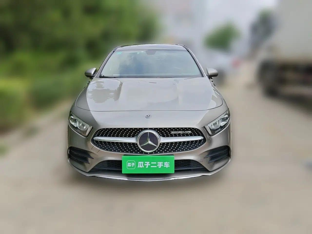 Mercedes-Benz A-Class 2019 A 200 L Sport Sedan — миниатюра 2