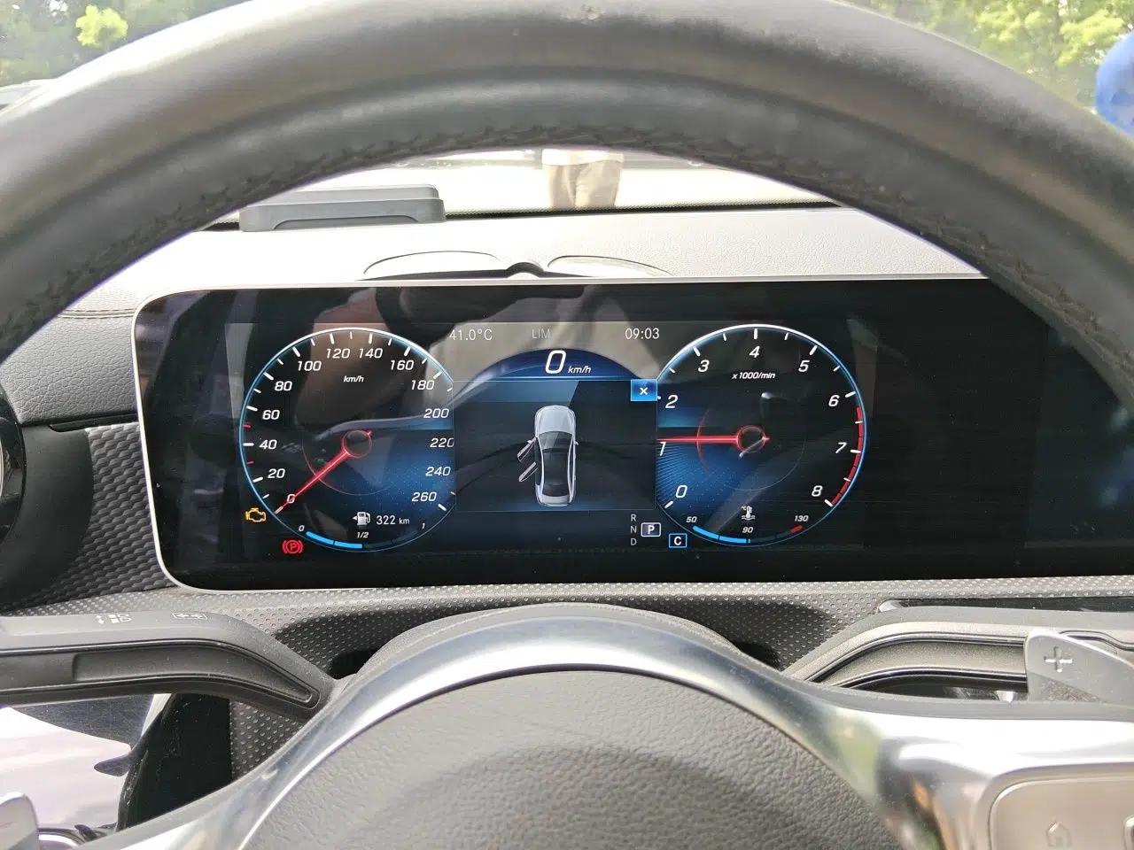 Mercedes-Benz A-Class 2019 A 200 L Sport Sedan — миниатюра 11