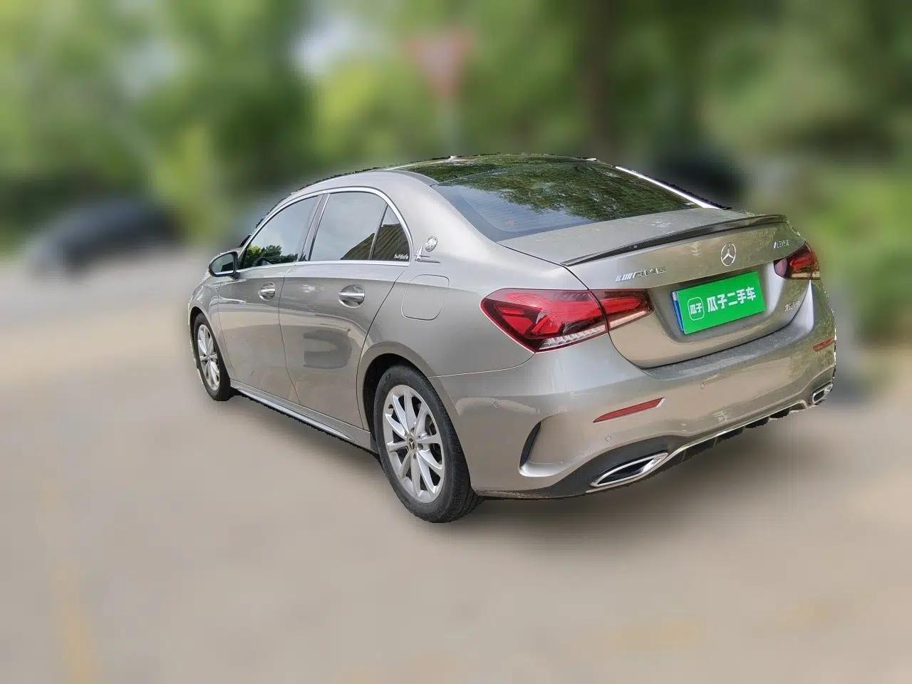 Mercedes-Benz A-Class 2019 A 200 L Sport Sedan — миниатюра 4