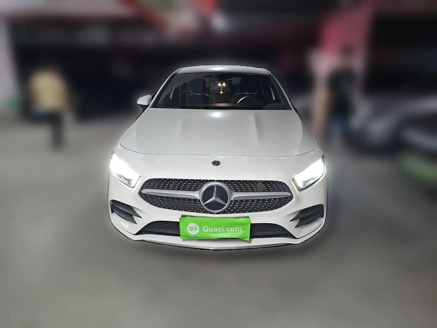 Mercedes-Benz A-Class 2021 A 200 L Sport Sedan Dynamic Model — миниатюра 2