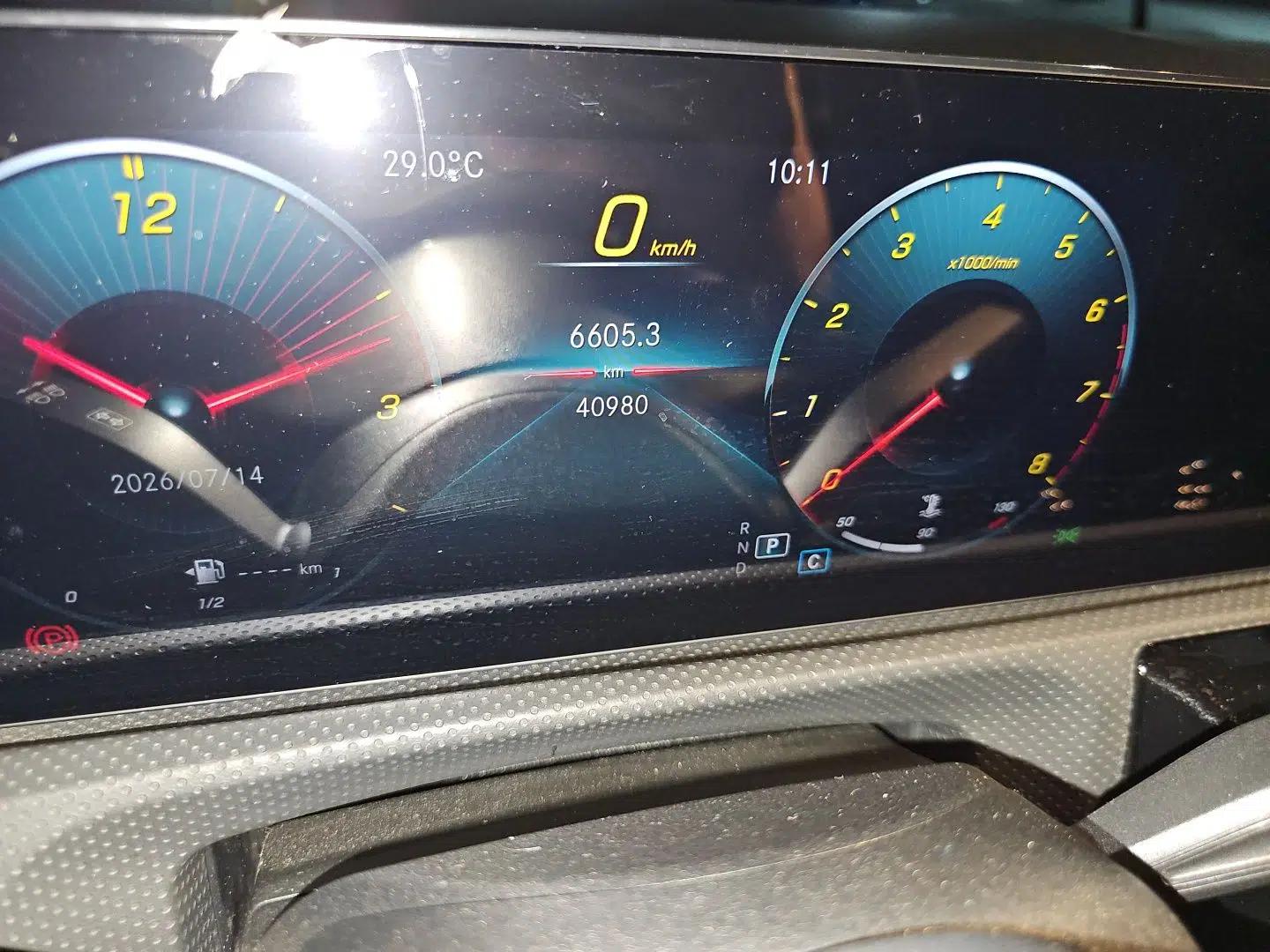 Mercedes-Benz A-Class 2021 A 200 L Sport Sedan Dynamic Model — миниатюра 12
