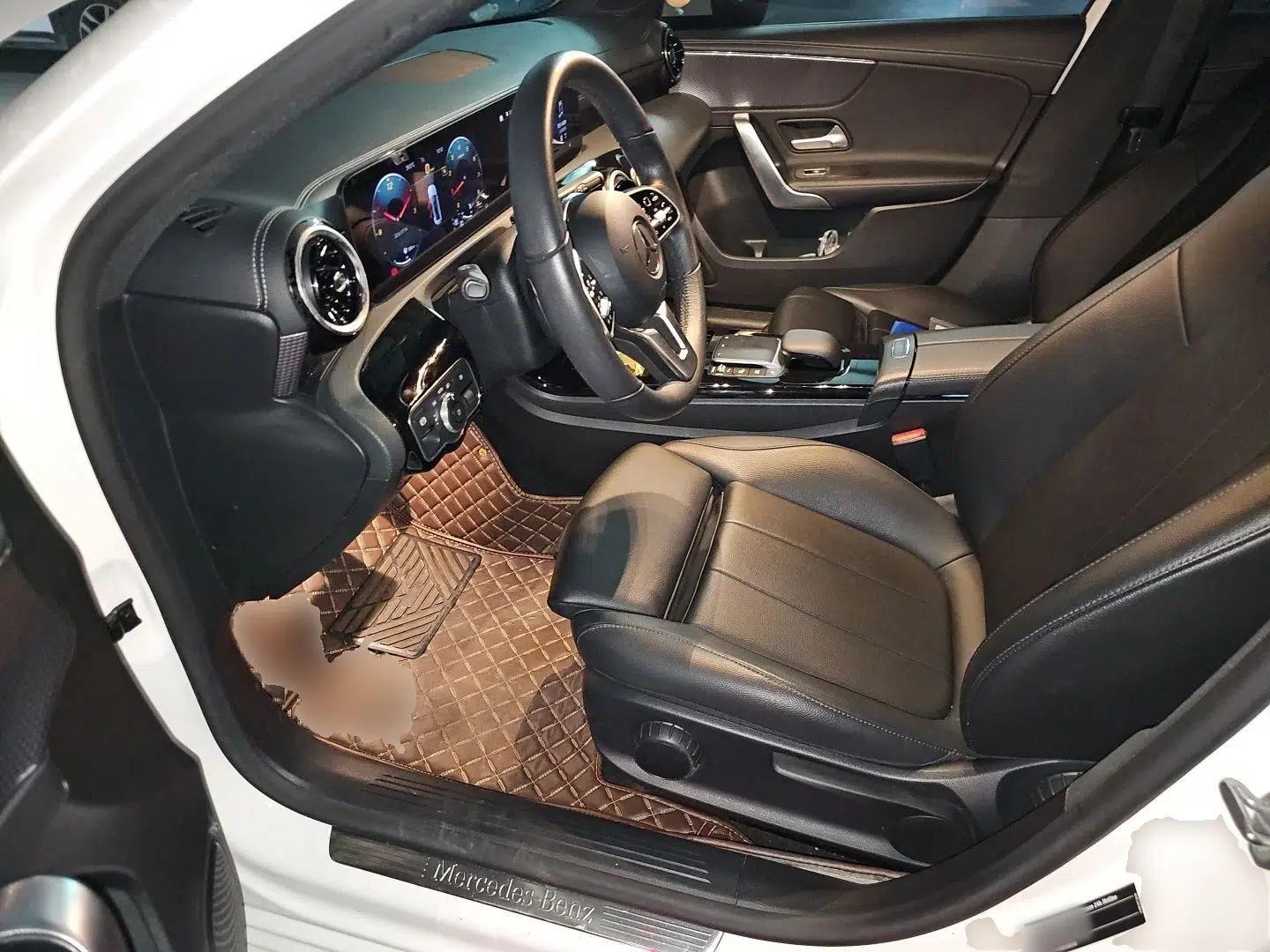 Mercedes-Benz A-Class 2021 A 200 L Sport Sedan Dynamic Model — миниатюра 16