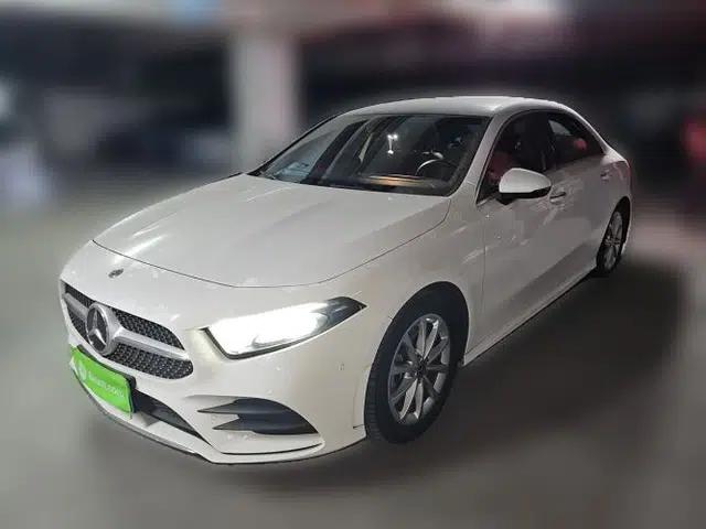 Mercedes-Benz A-Class 2021 A 200 L Sport Sedan Dynamic Model