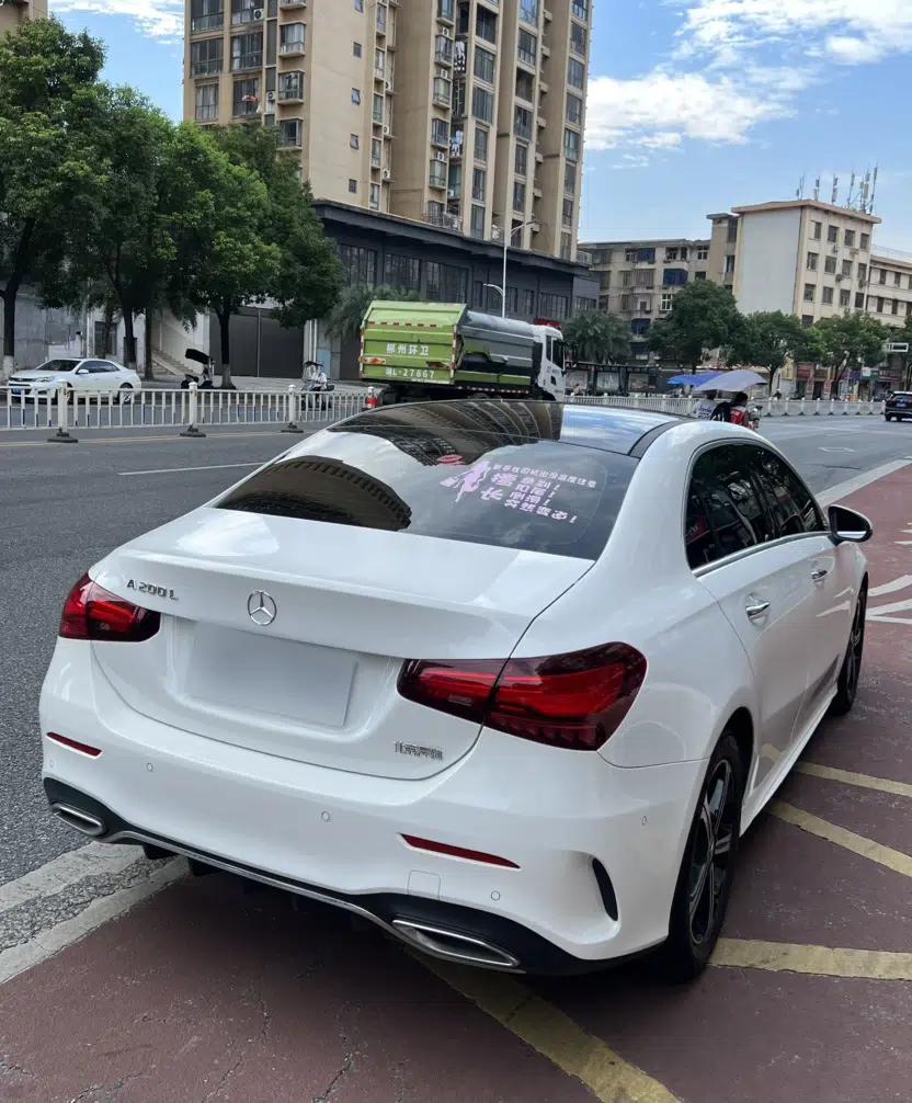 Mercedes-Benz A-Class 2023 A 200 L Fashion Model — миниатюра 6